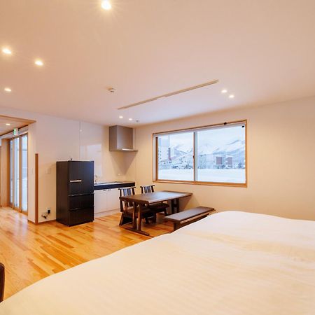 Hakuba Highland Hotel Exterior photo