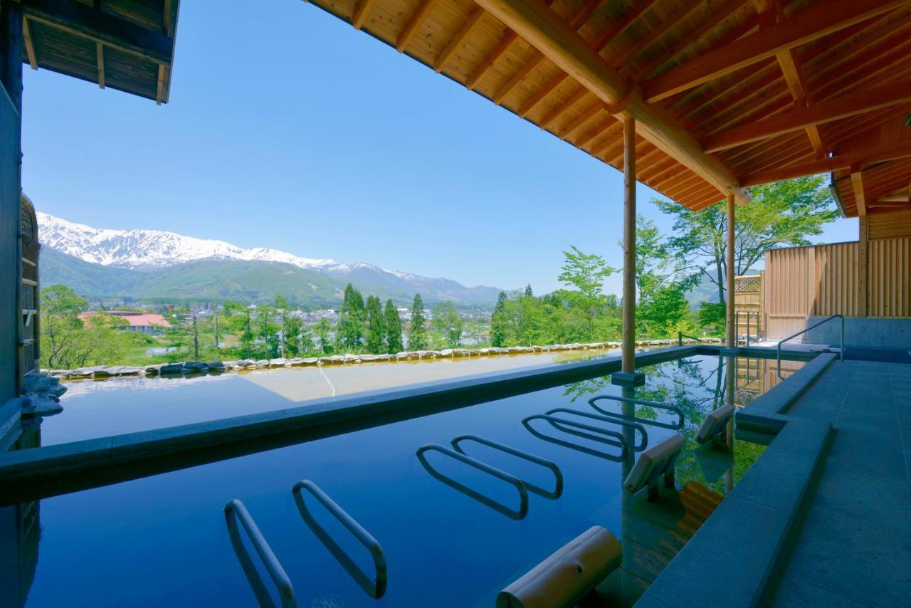 Hakuba Highland Hotel Exterior photo