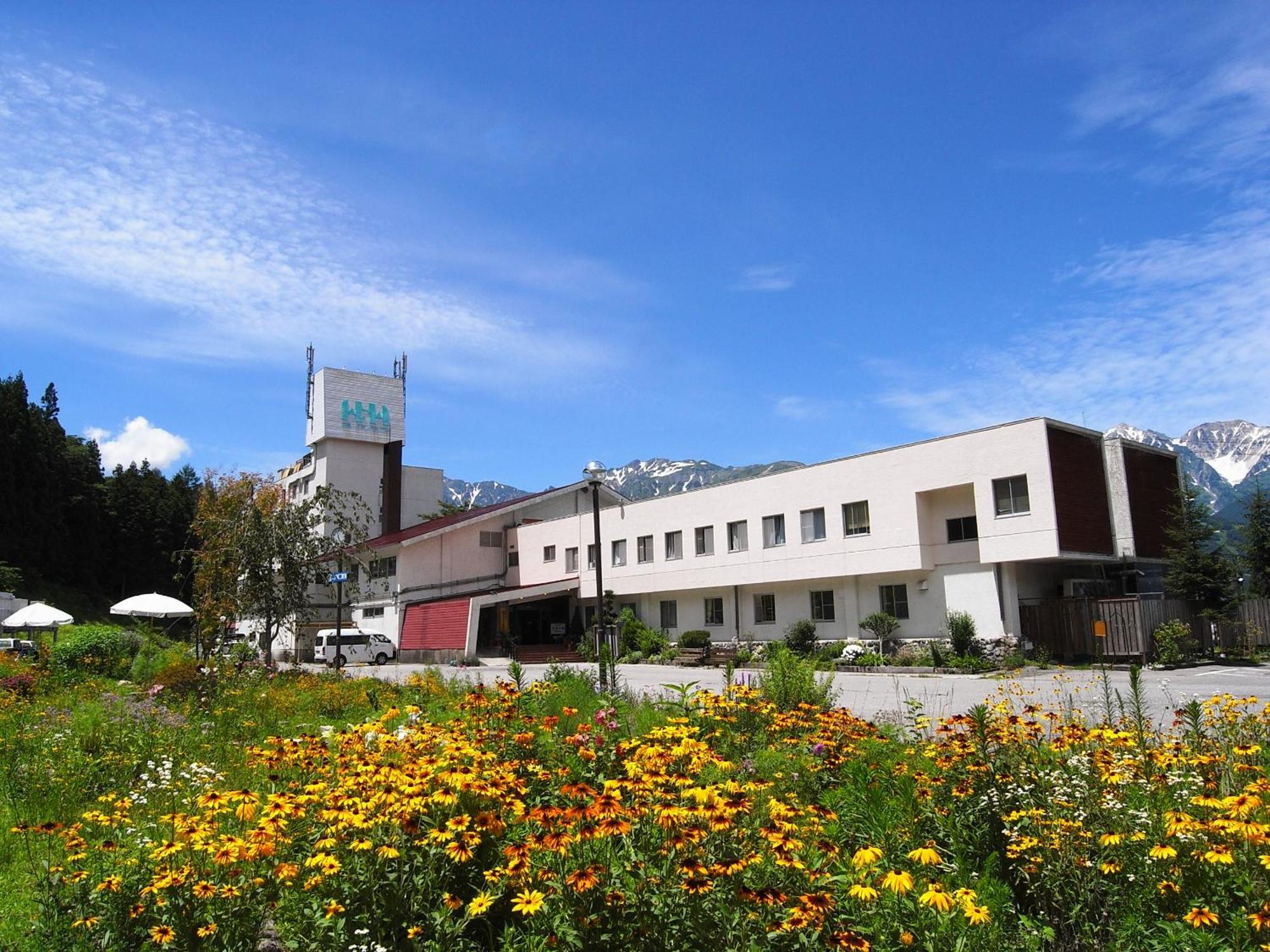 Hakuba Highland Hotel Exterior photo