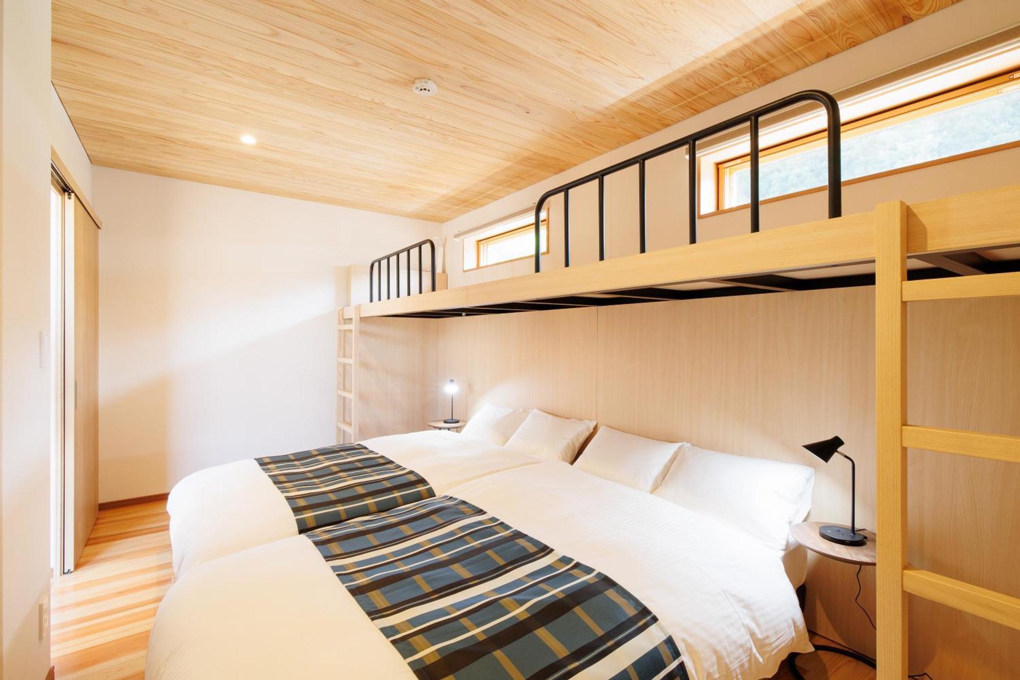 Hakuba Highland Hotel Exterior photo