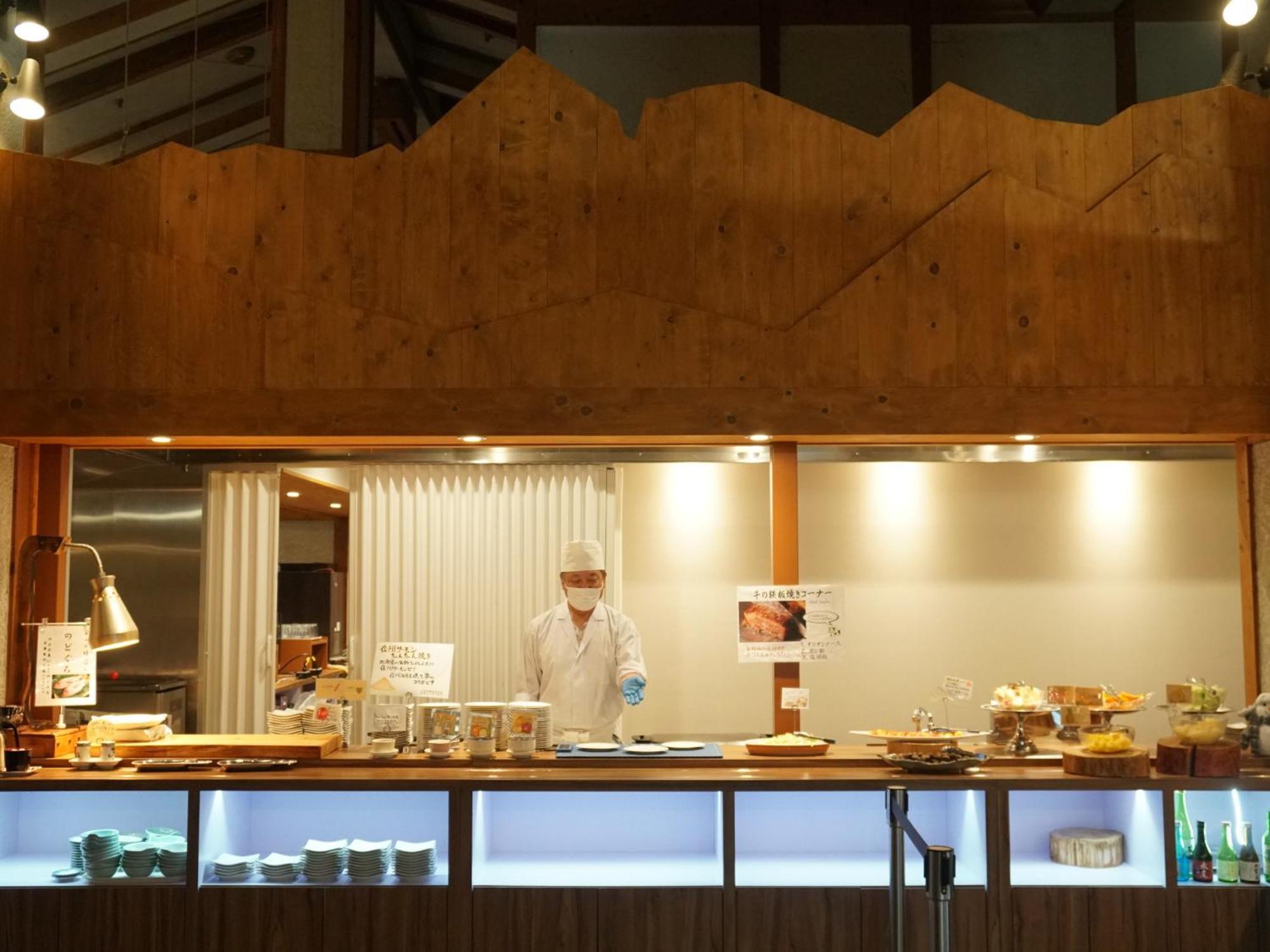 Hakuba Highland Hotel Exterior photo